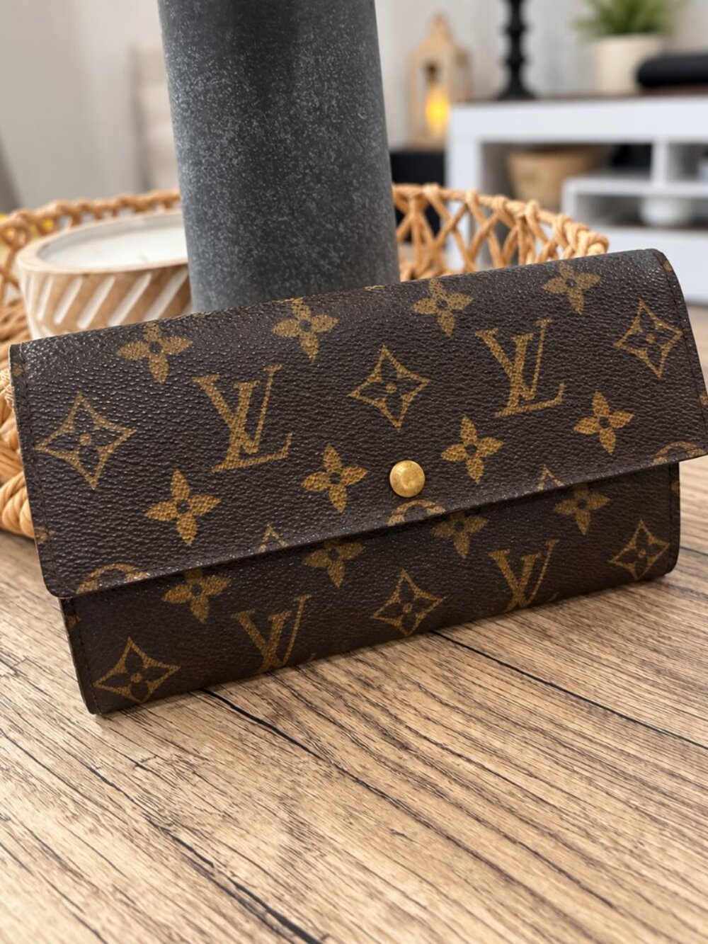 Louis Vuitton Monogram Sarah Long Wallet